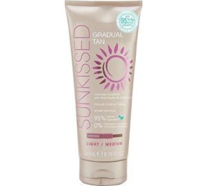 Maybelline & More - SUNKISSED Gradual Tan Light to Medium 200ml Lotion